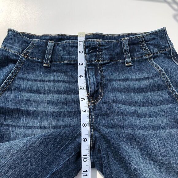 Maurices mid high rise blue denim jean shorts long Bermuda size 4 - Picture 5 of 8